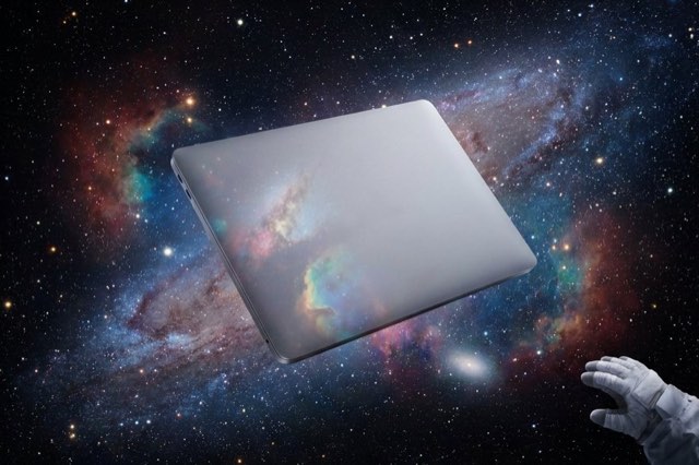 Univers Ultra Signature 3D — MacBook face à la Terre
